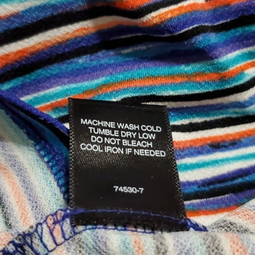 🍒 NWT BOLD ELEMENTS TOP - Picture 7 of 10